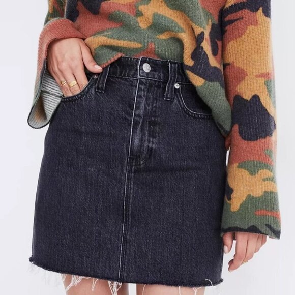 MADEWELL Rigid Denim Straight‎ Mini Skirt | J7908 - Picture 11 of 11